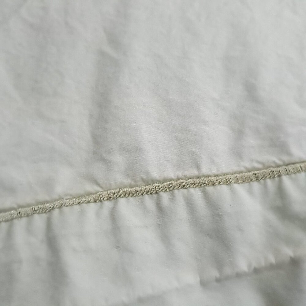 Neiman Marcus QUEEN bed sheets pastel green Egyptian cotton flat & fitted dobby